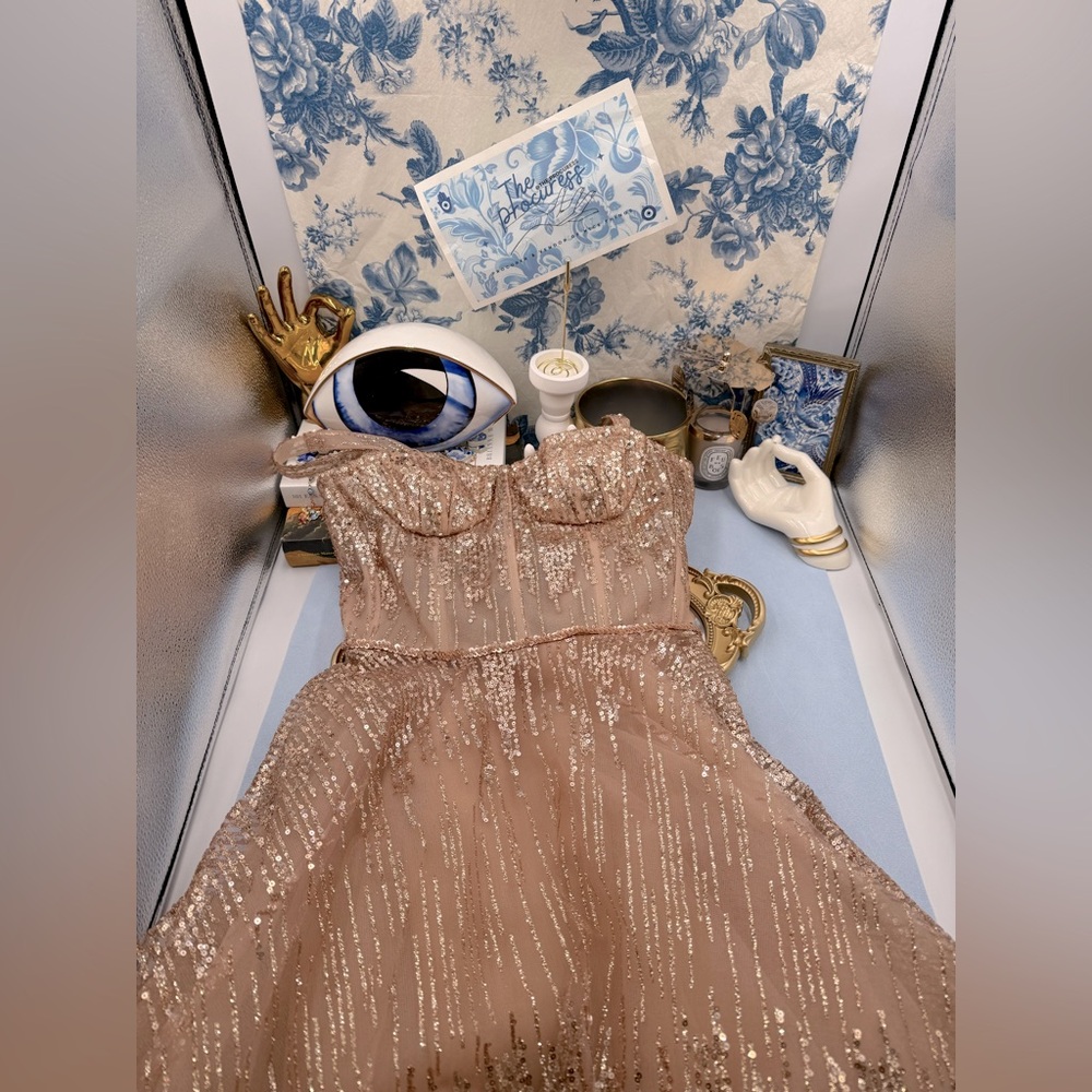 🆕 BRONX & BANCO 🧿 NWOT Mademoiselle Gold Sequin Midi Dress , Size XS US 2 - Picture 3 of 17